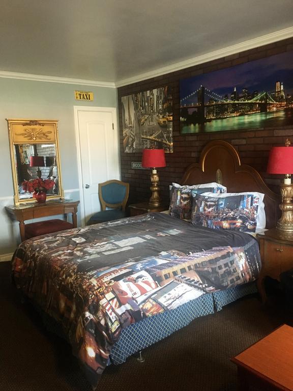 Travel Inn & Suites Victorville Bagian luar foto